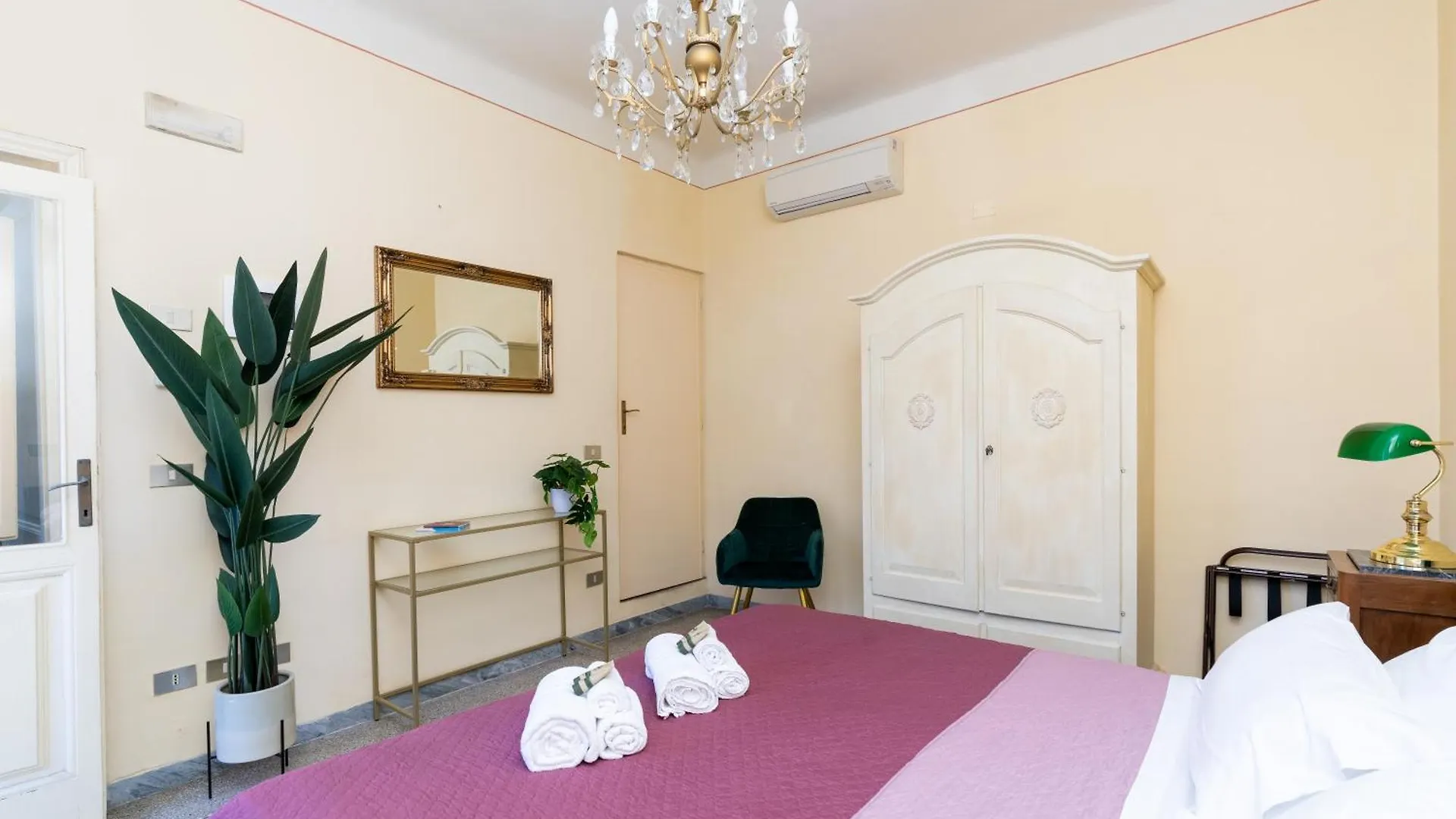 La Locanda Del Geco Marina di Pietrasanta Hotel