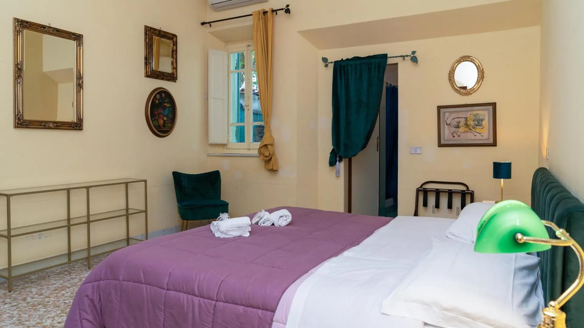 La Locanda Del Geco Marina di Pietrasanta Hotel